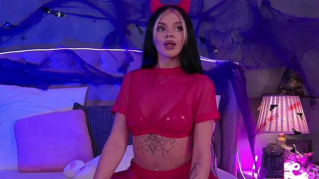 IvyRaven online show from 10/24/25, 05:09