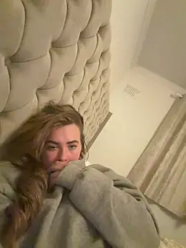 Mia MilesXXX online show from 03/23/26, 04:49