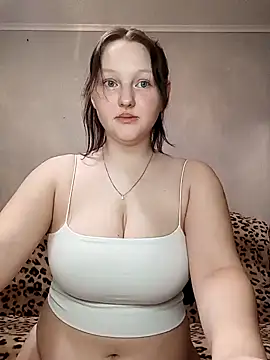 Aria  Dark online show from 01/15/25, 12:30