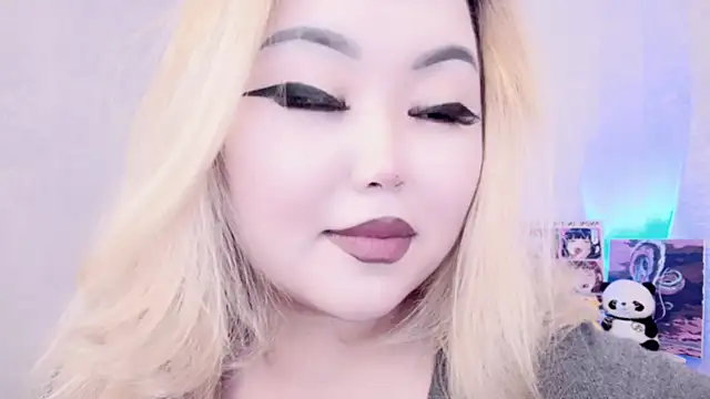 amelia sunlight online show from 01/31/25, 12:17