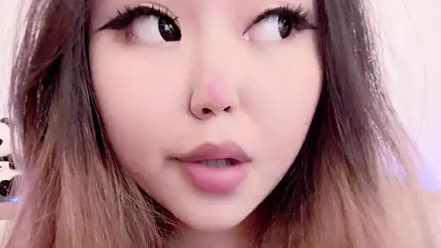 amelia sunlight online show from 03/18/26, 02:42