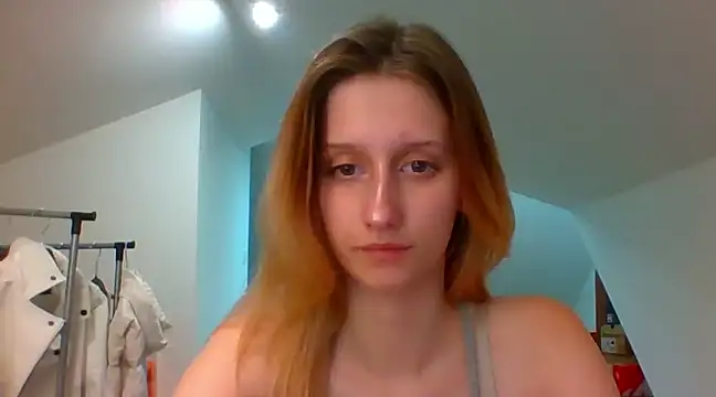 LUNA delight online show from 12/02/24, 02:41