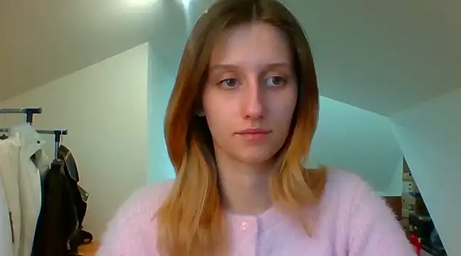 LUNA delight online show from 02/07/25, 02:47