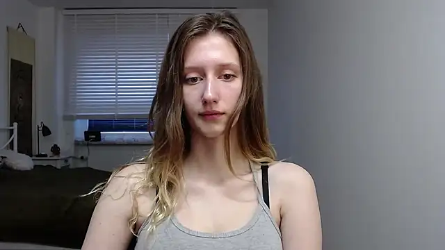 LUNA delight online show from 09/29/25, 05:23