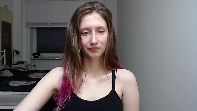 LUNA delight online show from 11/26/25, 06:36