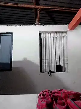 Megan jennerr online show from 02/17/25, 09:41