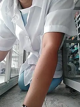 Megan jennerr online show from 03/12/25, 07:06