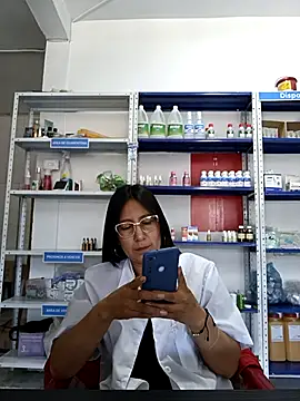 Megan jennerr online show from 03/19/25, 01:40