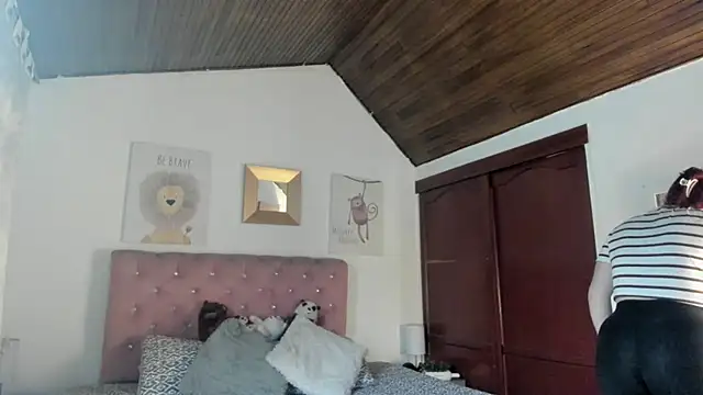 Snapshot of CelessteRedds chatting on 01/10/26, 11:45 CelessteRedds online show from 01/10/26, 11:45