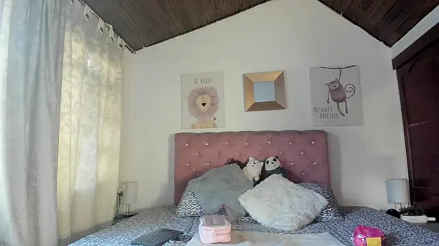 Snapshot of CelessteRedds chatting on 01/13/26, 12:10 CelessteRedds online show from 01/13/26, 12:10