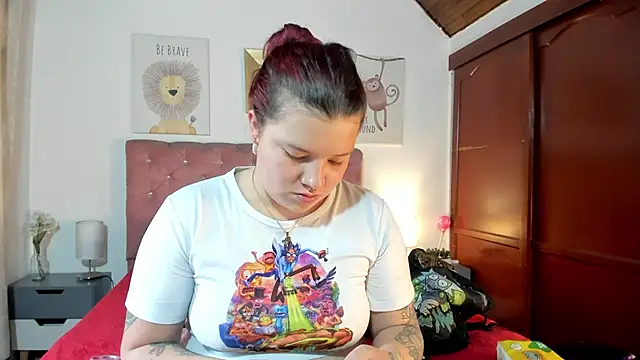 CelessteRedds online show from 04/04/26, 11:40