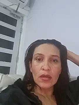 Slut Milf  online show from 03/05/25, 01:42