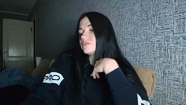 Liana diva online show from 01/12/26, 04:23