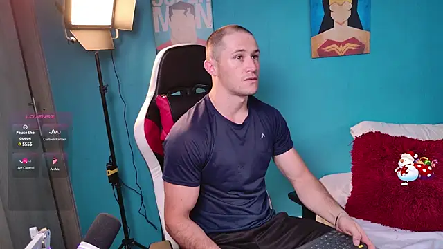 AxelFairchaild online show from 02/18/25, 02:16