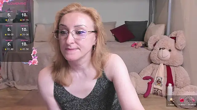 MadissonKiss online show from 06/07/26, 11:41