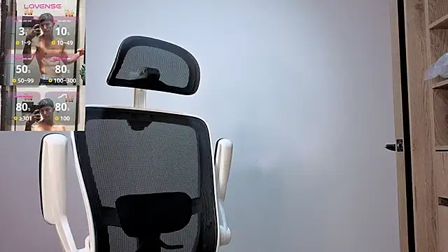 Cristopher23  online show from 10/08/25, 01:25