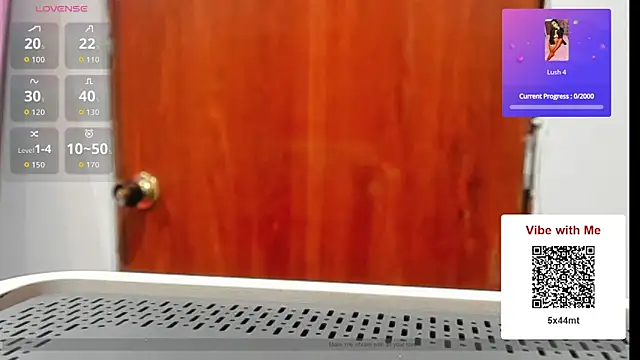 Snapshot of Melanyy_100 chatting on 02/24/26, 10:30 Melanyy 100 online show from 02/24/26, 10:30