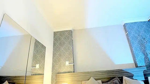 Mistyca online show from 10/03/25, 10:56