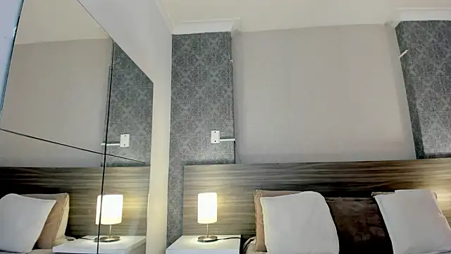 Mistyca online show from 10/06/25, 10:45