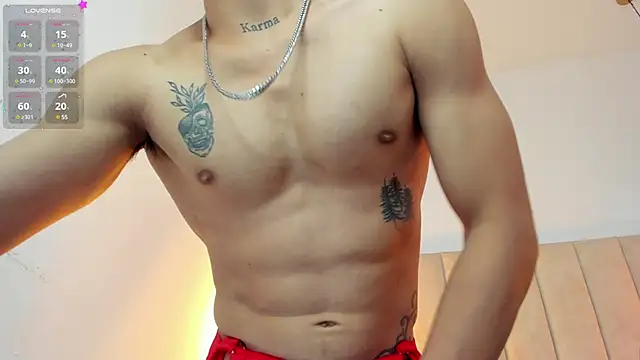 AkazaBoy  online show from 01/13/25, 08:05