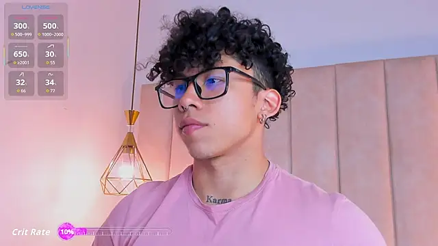 AkazaBoy  online show from 11/19/25, 04:34