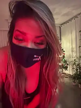 famous indian girl online show from 12/20/25, 04:08