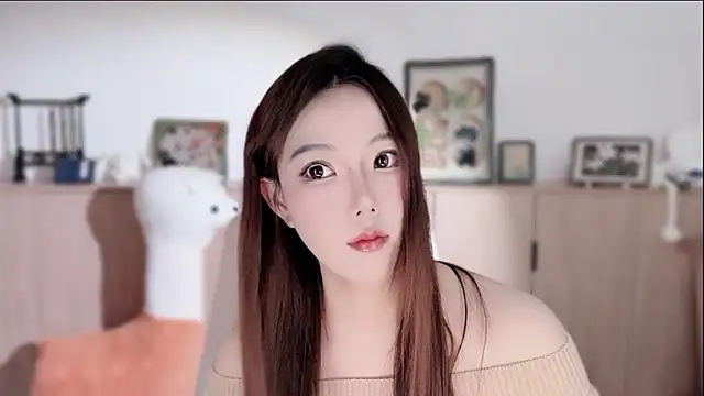 Snapshot of Natasha520 chatting on 10/26/25, 05:19 Natasha520 online show from 10/26/25, 05:19