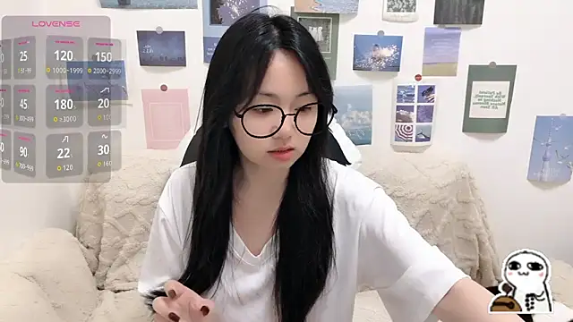 LiLiYbaby online show from 02/09/26, 06:17