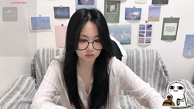 LiLiYbaby online show from 04/30/26, 06:31