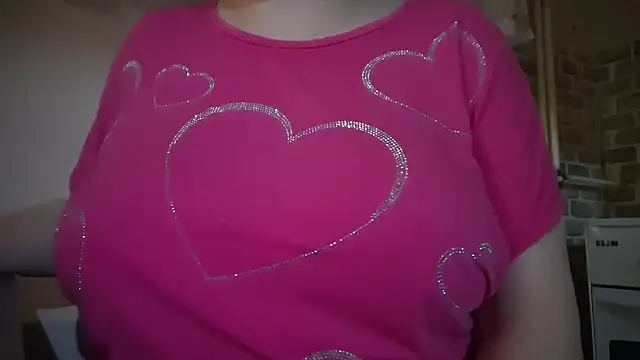 AalinnaK online show from 12/14/25, 02:33