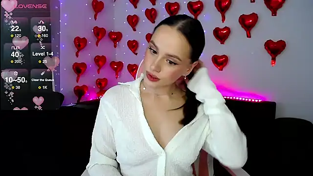 Emillias online show from 03/01/25, 02:13