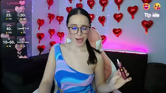 Emillias online show from 03/03/25, 05:29