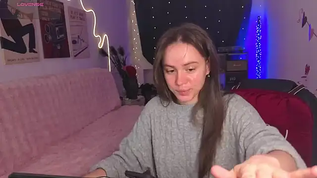 Emillias online show from 02/19/26, 07:59