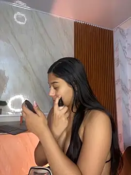 floriamANDjazmin online show from 11/17/25, 07:08