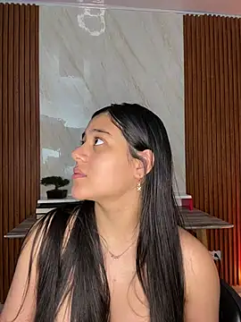 floriamANDjazmin online show from 05/07/26, 07:52
