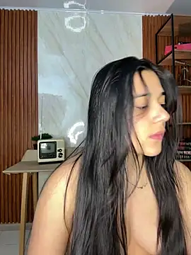 Snapshot of floriamANDjazmin chatting on 06/26/26, 06:56 floriamANDjazmin online show from 06/26/26, 06:56