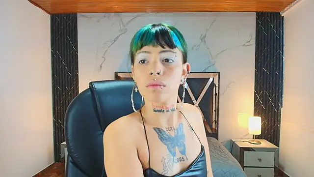 Snapshot of AuroraDiaz chatting on 03/12/26, 11:49 AuroraDiaz online show from 03/12/26, 11:49