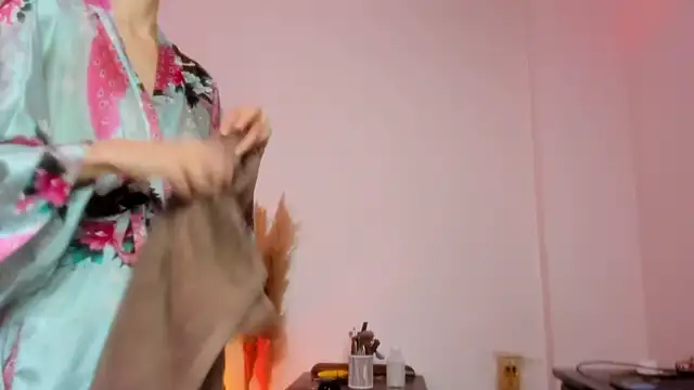 Snapshot of SailorxSindy chatting on 12/11/24, 06:42 SailorxSindy online show from 12/11/24, 06:42