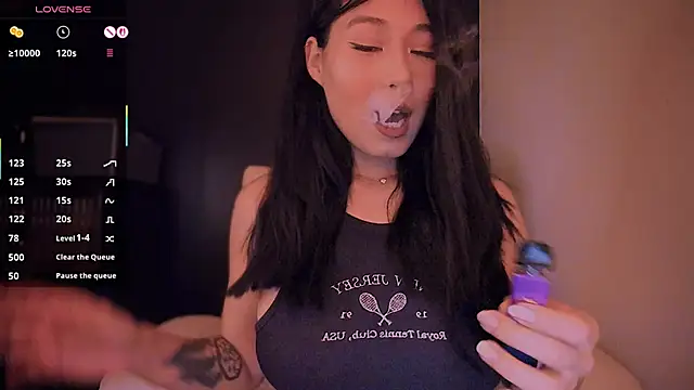 kimmy chi  online show from 11/26/25, 06:53