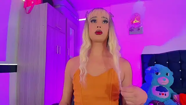 Hellen moons   online show from 01/12/26, 07:08