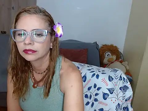  melisaa  online show from 04/25/26, 07:44