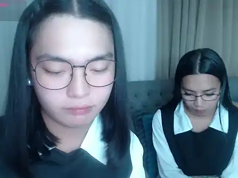 zhaviahale21 online show from 06/30/26, 10:11