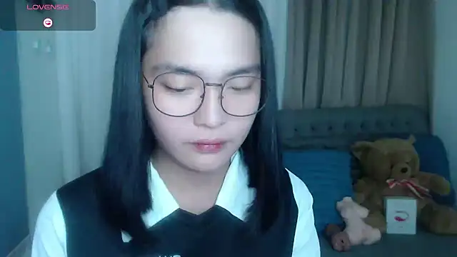 zhaviahale21 online show from 07/17/26, 01:34