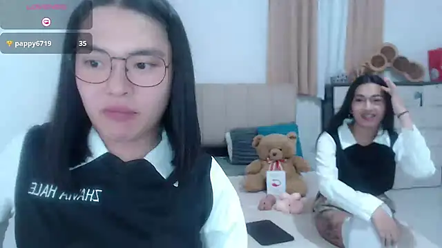 zhaviahale21 online show from 07/24/26, 02:37