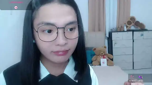 zhaviahale21 online show from 07/31/26, 03:00