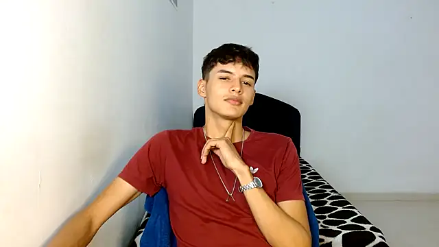 Snapshot of satisfactionx22 chatting on 02/24/25, 01:35 satisfactionx22 online show from 02/24/25, 01:35