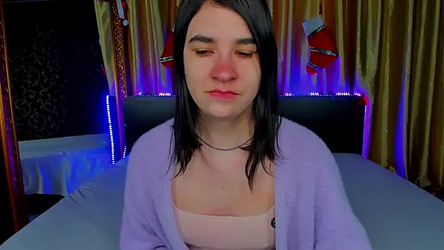  Polly Love  online show from 02/01/26, 07:07