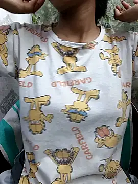 Snapshot of Aradhna_cute chatting on 02/03/25, 02:24 Aradhna cute online show from 02/03/25, 02:24