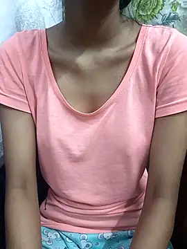 Snapshot of Aradhna_cute chatting on 02/09/25, 04:14 Aradhna cute online show from 02/09/25, 04:14