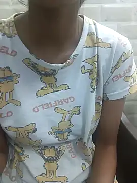 Snapshot of Aradhna_cute chatting on 02/21/25, 02:59 Aradhna cute online show from 02/21/25, 02:59